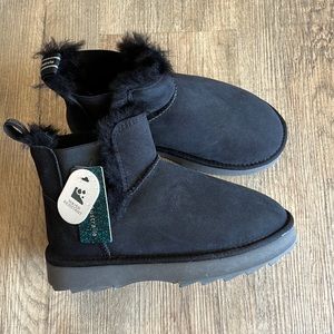 EMU Thresher Boots black sizes 7 and 9